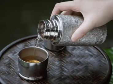 保温杯的毒性有多强？严防五大危害骗局！