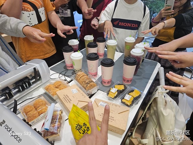 【活动回顾】品鉴s25edge -5-25 深圳保利文化广场店