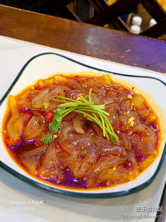 【芒种食养记】美味地锅鸡 【芒种食养记】美味地锅鸡