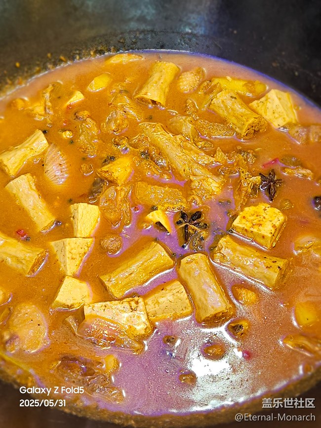 【芒种食养记】美味地锅鸡 【芒种食养记】美味地锅鸡