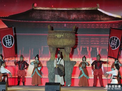 【镜头里的六月】+看表演