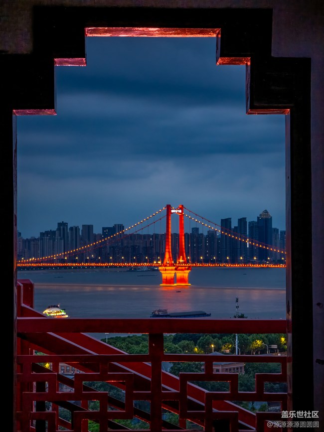 龟山一日,江城千年 龟山一日,江城千年