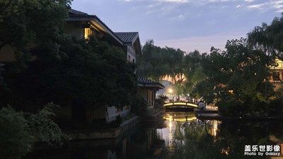 【镜头里的六月】+夜景