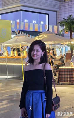 S25 Ultra人像拍摄:活在人声鼎沸的夜色里