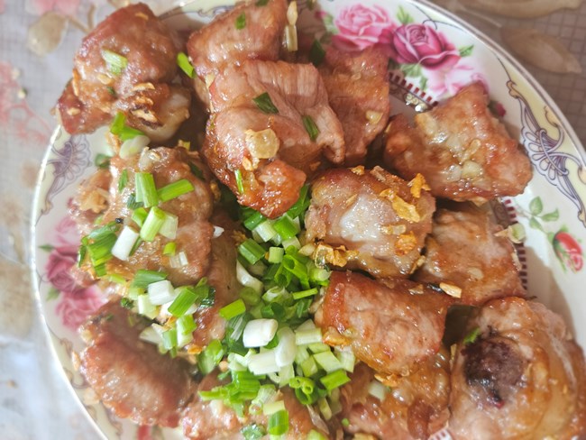 【亲手DIY一份专属自己的解暑美食】蒜香排骨