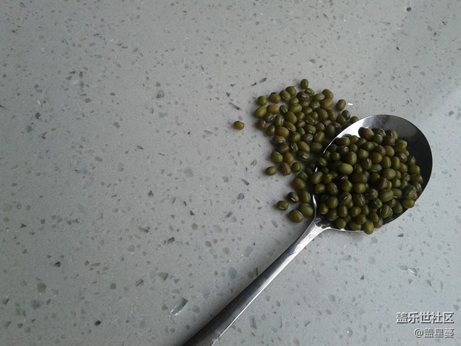 【亲手DIY一份专属自己的解暑美食】绿豆水