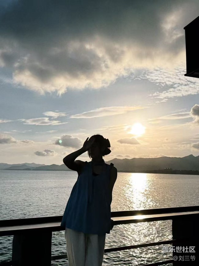 【消失的日落】追着日落，奔赴一场海的约