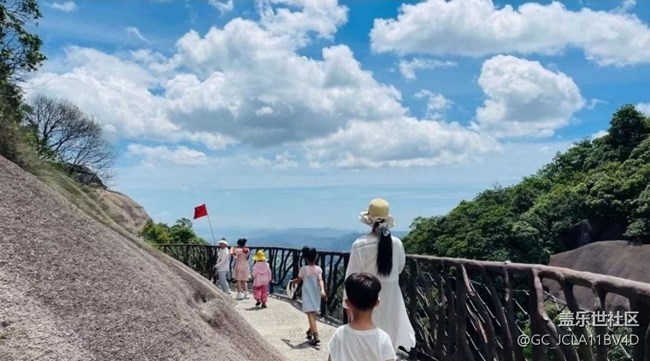 【雨过天晴】夏季爬山