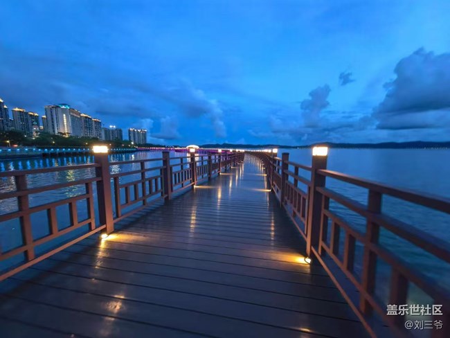 【消失的日落】暮色下的城市漫游