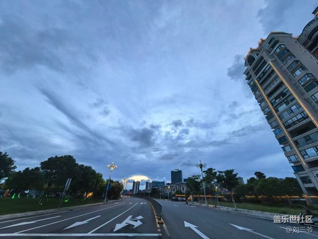 【消失的日落】暮色下的城市漫游