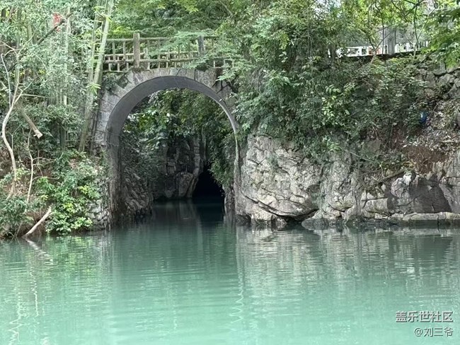 【瞬间及永恒】山水缝里冒出烟火气 【瞬间及永恒】山水缝里冒出烟火气