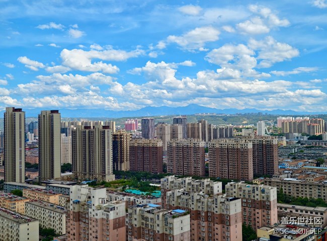 【瞬间及永恒】藏在褶皱里的风景