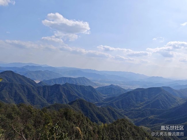 走清闲古道，登顶埃码尖