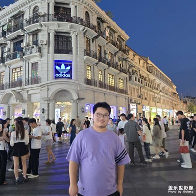 夜游江汉路