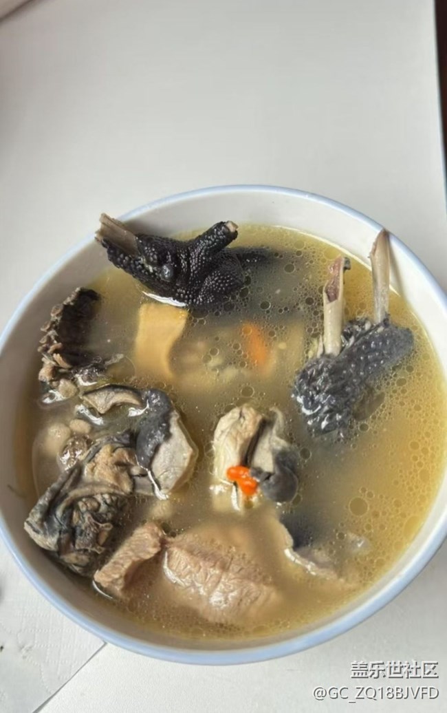【鲜萃暑味】乌鸡汤