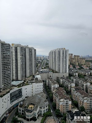 【用镜头安利一条街 】+门口的街道