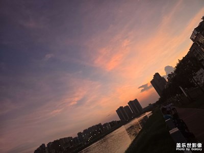 人间美霞