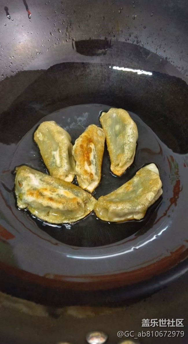 【即食满足】煎饺