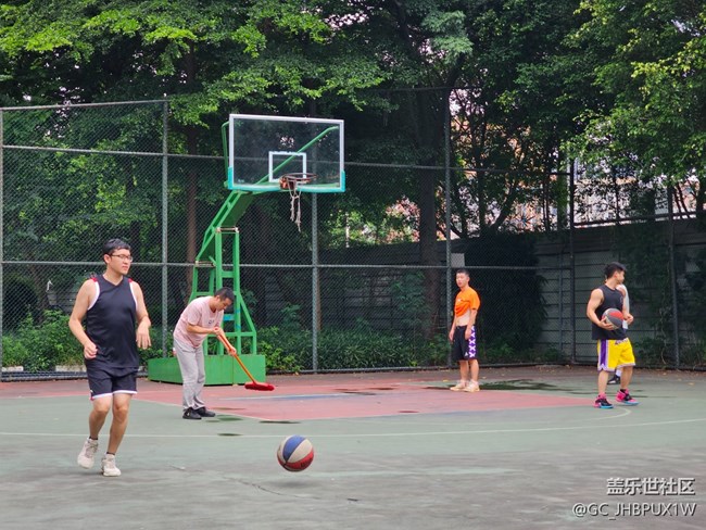 【运动光影瞬间】打篮球