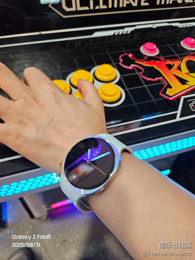 【我的运动搭子Watch8】戴上Watch8，秒变大玩家
