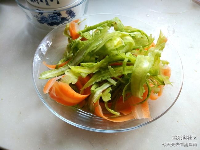 【家乡美食代餐】雪碧胡萝卜苦瓜