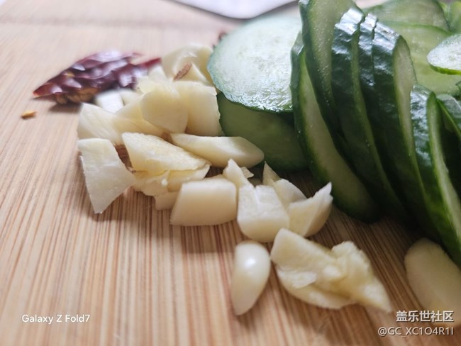 【家乡美食代表】黄瓜炒蛋