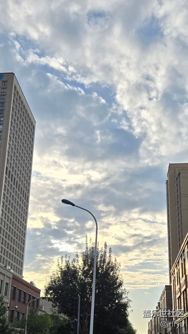 【仰望天空 】多变的天空