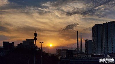 【节日里的影像】+假期前的天空