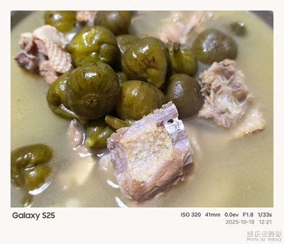 《节日盛景》—镜框下的节假日