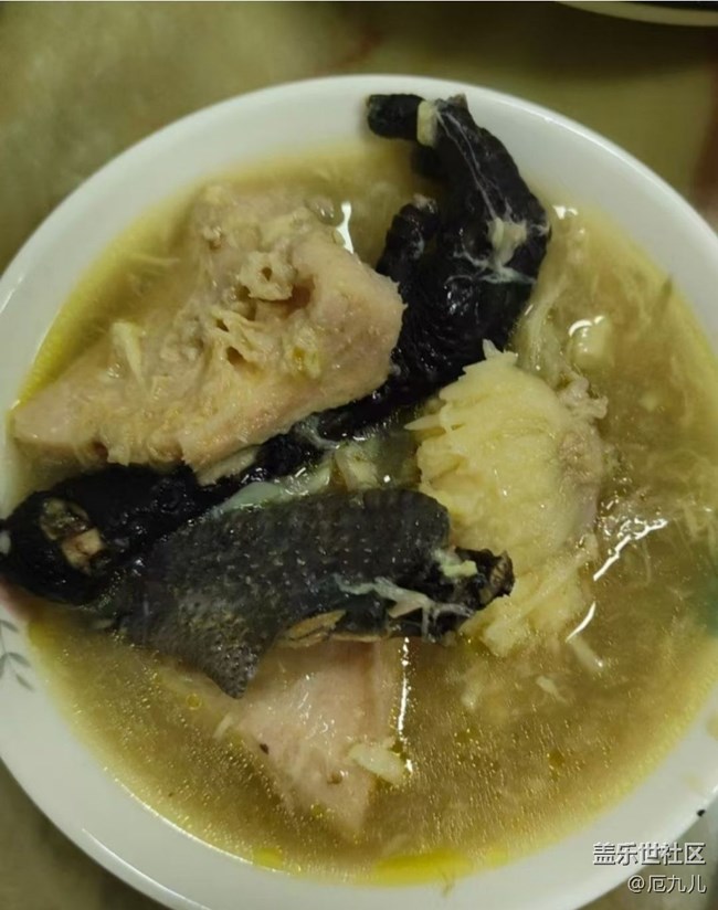 【霜华食记】炖乌鸡