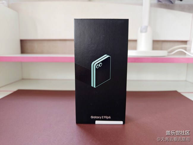三星Galaxy Z Flip6体验：有颜值有实力的AI小折叠手机