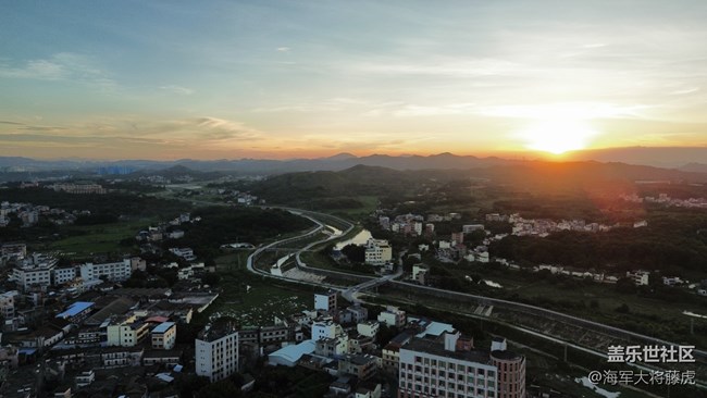 【世间的美好】世间美好,在晨昏与城野间流转 【世间的美好】世间美好,在晨昏与城野间流转