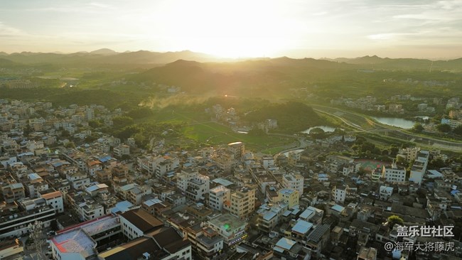 【世间的美好】世间美好,在晨昏与城野间流转 【世间的美好】世间美好,在晨昏与城野间流转