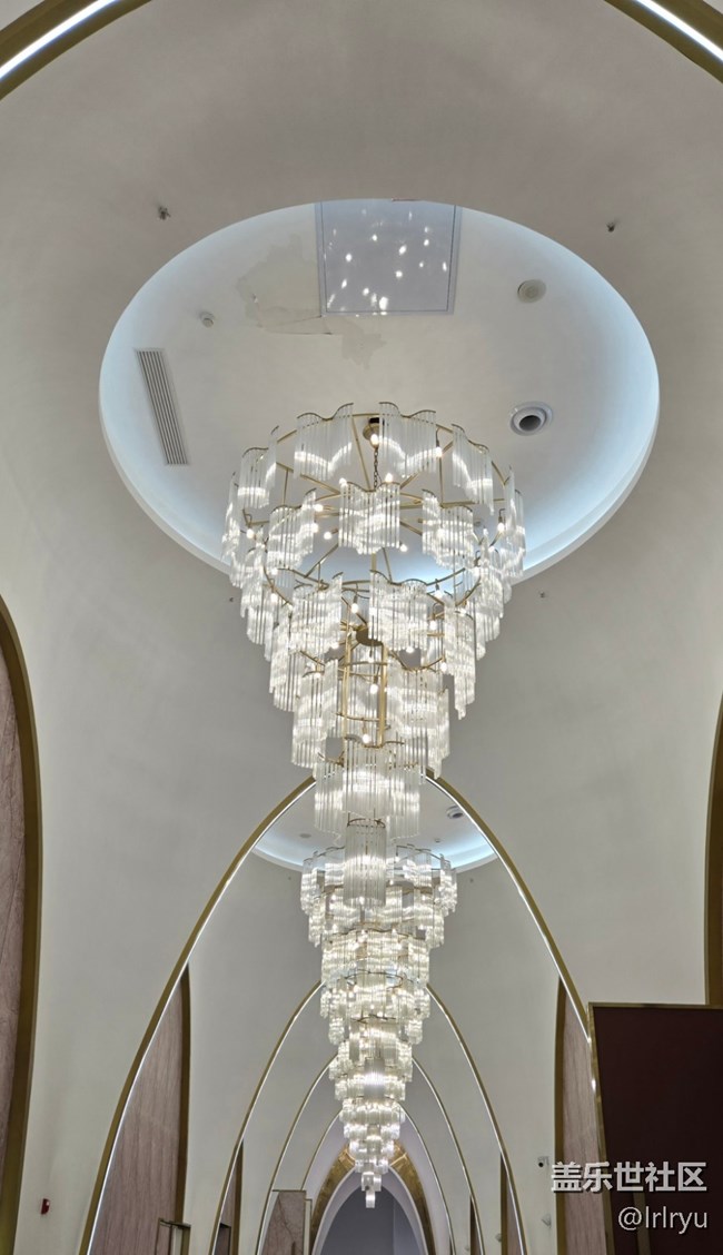 【光影里的故事】灯光中的美感