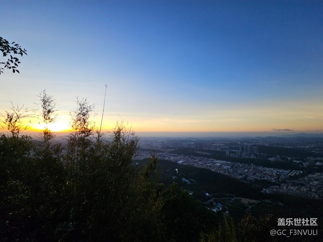 【活动回顾】徒步爬山
