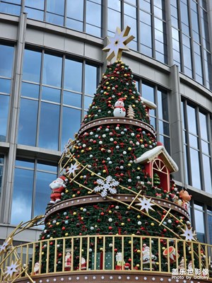 【地标最佳机位】商场圣诞树