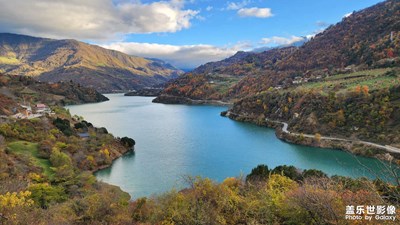 【色彩对话】+雅安宝兴达瓦更扎硗碛湖最美秋景