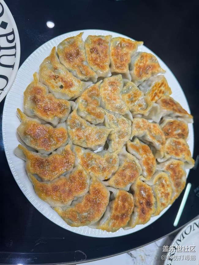 【小雪驱寒食谱】锅贴