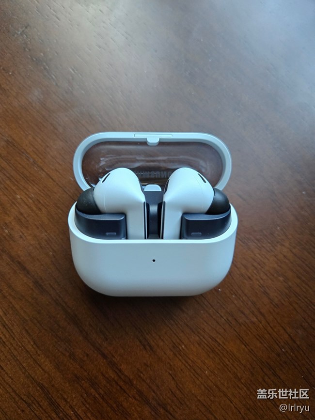 【我的Galaxy Buds3 FE】有颜值的智能助手 【我的Galaxy Buds3 FE】有颜值的智能助手