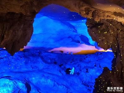 【色彩对话】溶洞里的星际漫游