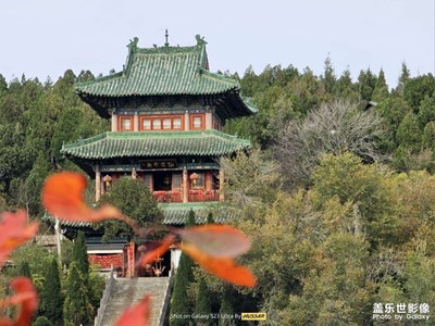 【初冬限定帧】山顶小庙