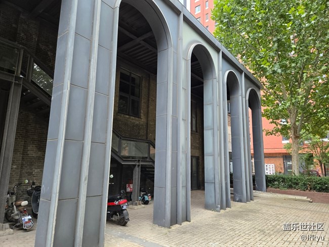 【AI你的城市美学】建筑里的时代感