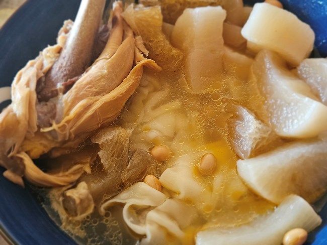 【雪落食暖】鸡汤面