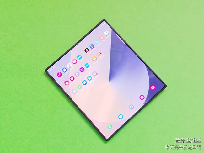 【新机开启新体验】三星 Galaxy Z Fold6