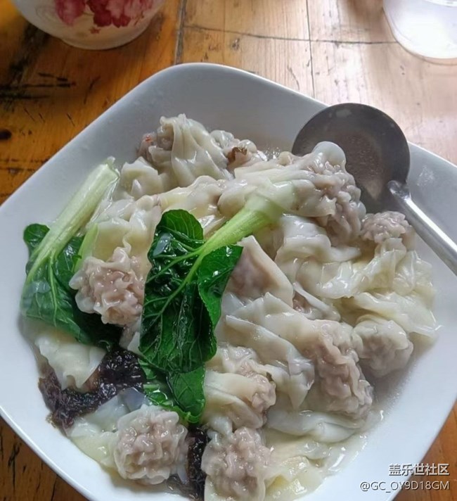 【岁末食欢愉】中午吃馄饨