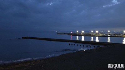 【时光留痕】+蓝色的天空与海