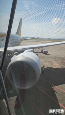 【以光影，敬新年】起飞降落