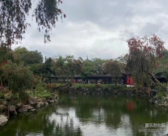 【折叠屏手机里的春夏秋冬】万物复苏