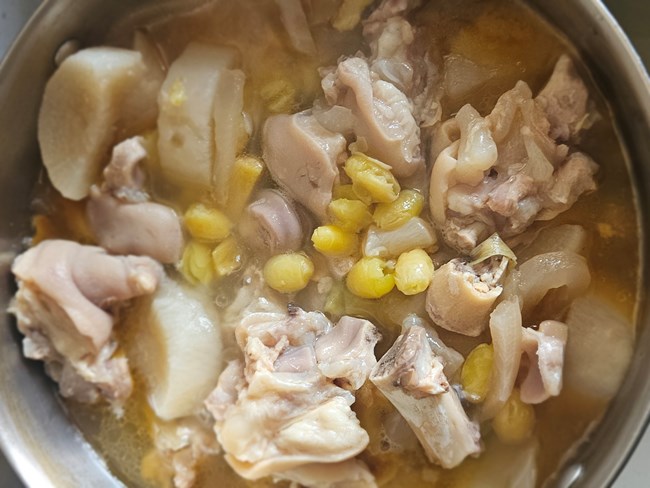 【寒天寻味】酸萝卜蹄花