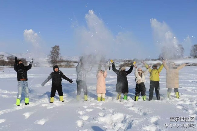 【冬韵】冬韵里,是雪与光的温柔相拥 【冬韵】冬韵里,是雪与光的温柔相拥
